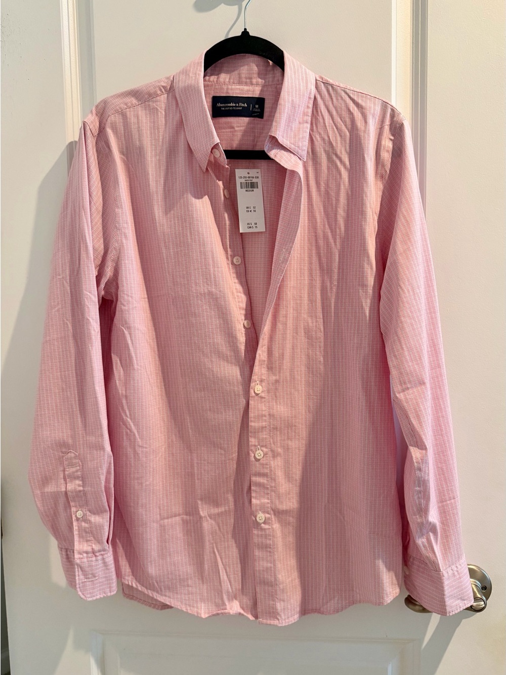 Abercrombie & Fitch Men’s Lightweight Button-Down Shirt (Medium) NWT